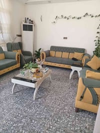 بيت للبيع بالنقد او بالقسط اذا تريده قسط تتفق ويا ابو المكتب العارضته ...