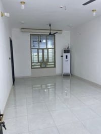 قرب ماركت زنبيل • ٢٠٠م • جديد ٢٠٢٣