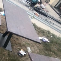 عندي من هذا الميز ٨ سعر الواحد ٧٠الف للتواصل٠٧٧٣١٣٣٩٩٩٧