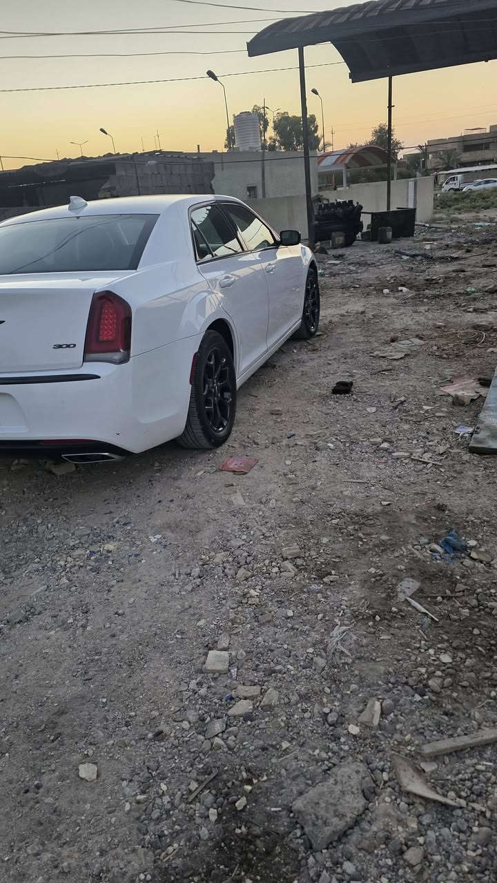 موديل ٢١ مكفوله فور ويل رقم بغداد هاتف *********** &***********
