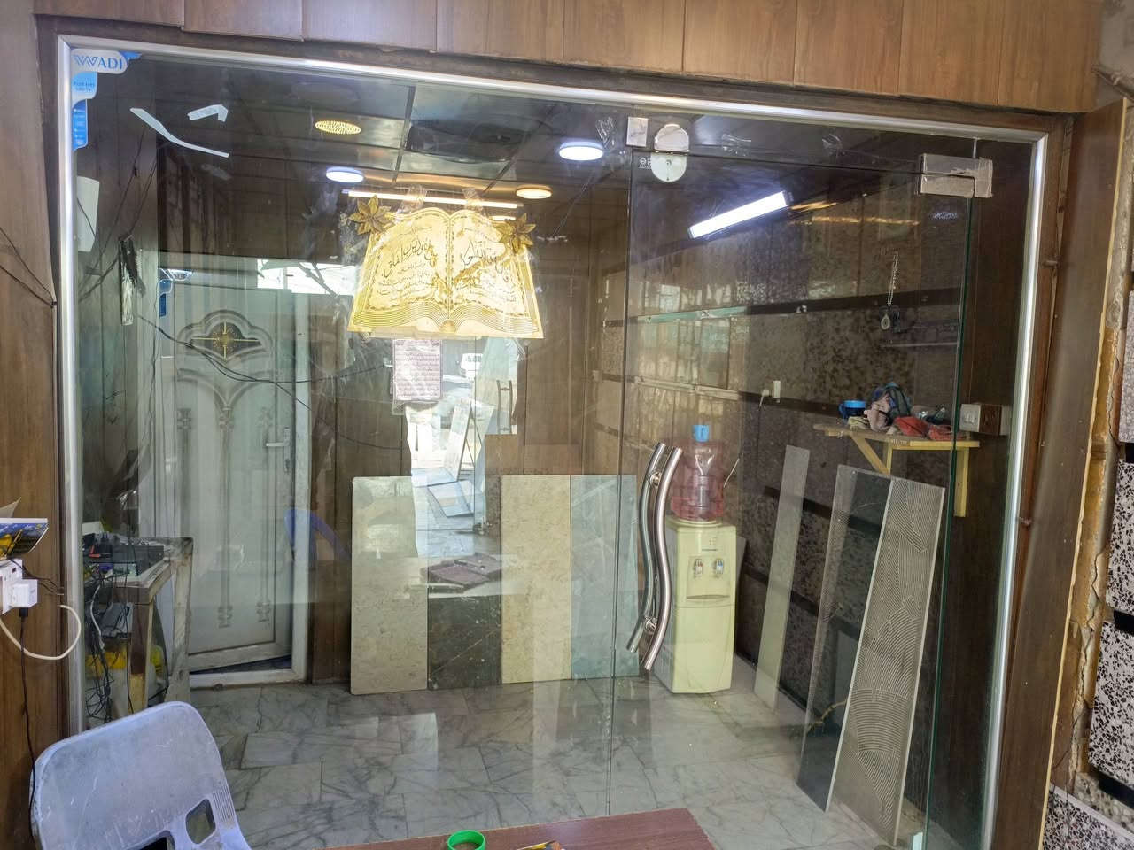 السلام عليكم والرحمة
جان خانة جديدة للبيع 
البياع حي المواصلات 
 ***********
