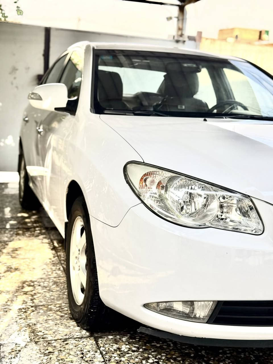 السلام عليكم النترا 2011 فول مواصفات مكفوله كفاله عامه عدا دعاميات مصبوغه ماشيه 110 الف 
السعر 127 وبيه مجال للستفسار الاتصال ***********
