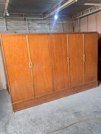 كنتور٥ باب ٢٠٠ الف نتور ٢ باب ١٠٠ الف اتصال او واتساب٠٧٧٠٥٥٨٧٧٤٥