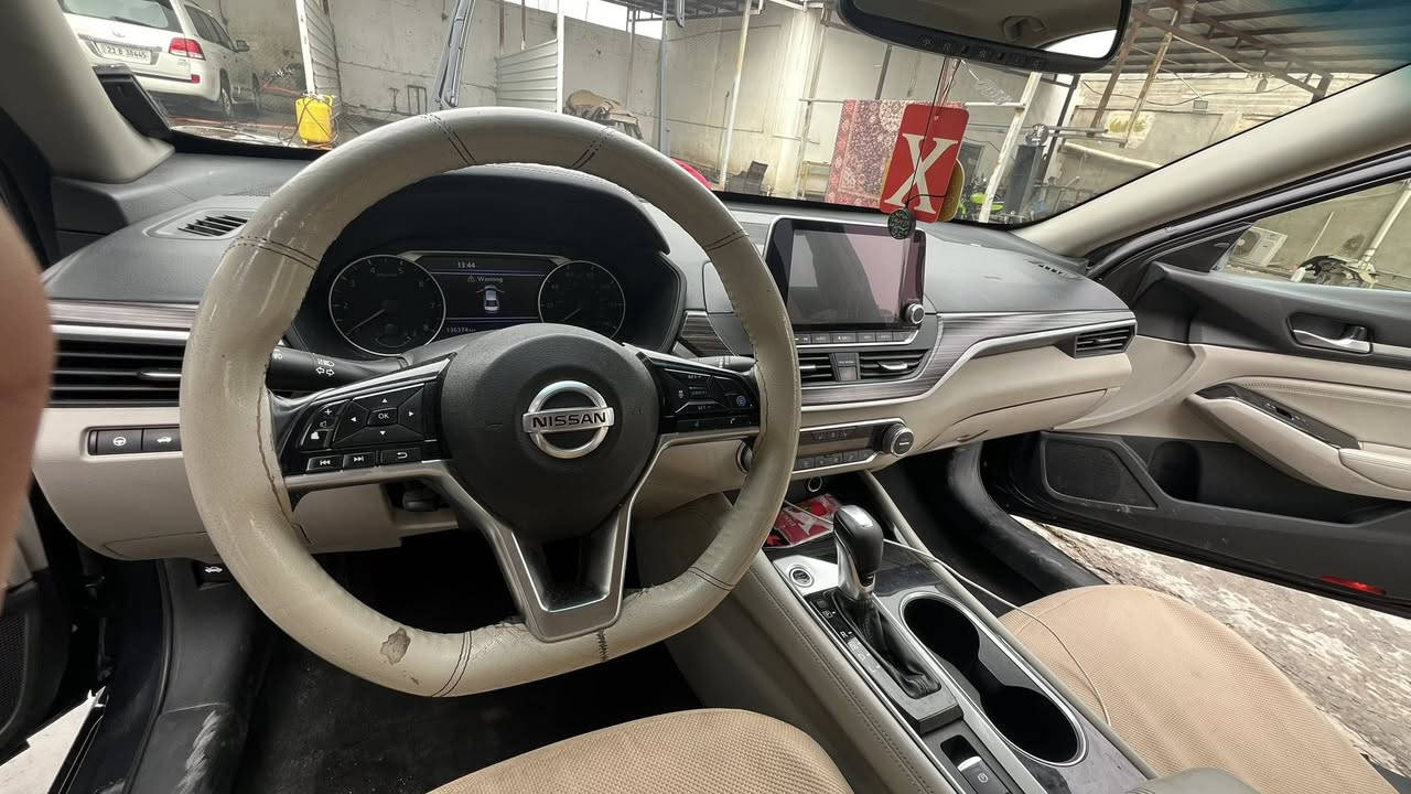 سلام عليكم للبيع نيسان التيما لون نفطي الموصفات SL اعلئ موصفات رادار خلفي رادار امامي ورادار جانبي توقف ذاتي قياده ذاتيه رقم اربيل سنويه باسمي شاشه كبيره تدعم الابل كار بلي قطعتين تبريد دبل جام حادثه قطعتين جاملغ وبنيد بدون دواخل المكان الانبار الرمادي السعر 155وبيه مجال الرقم *********** و***********
