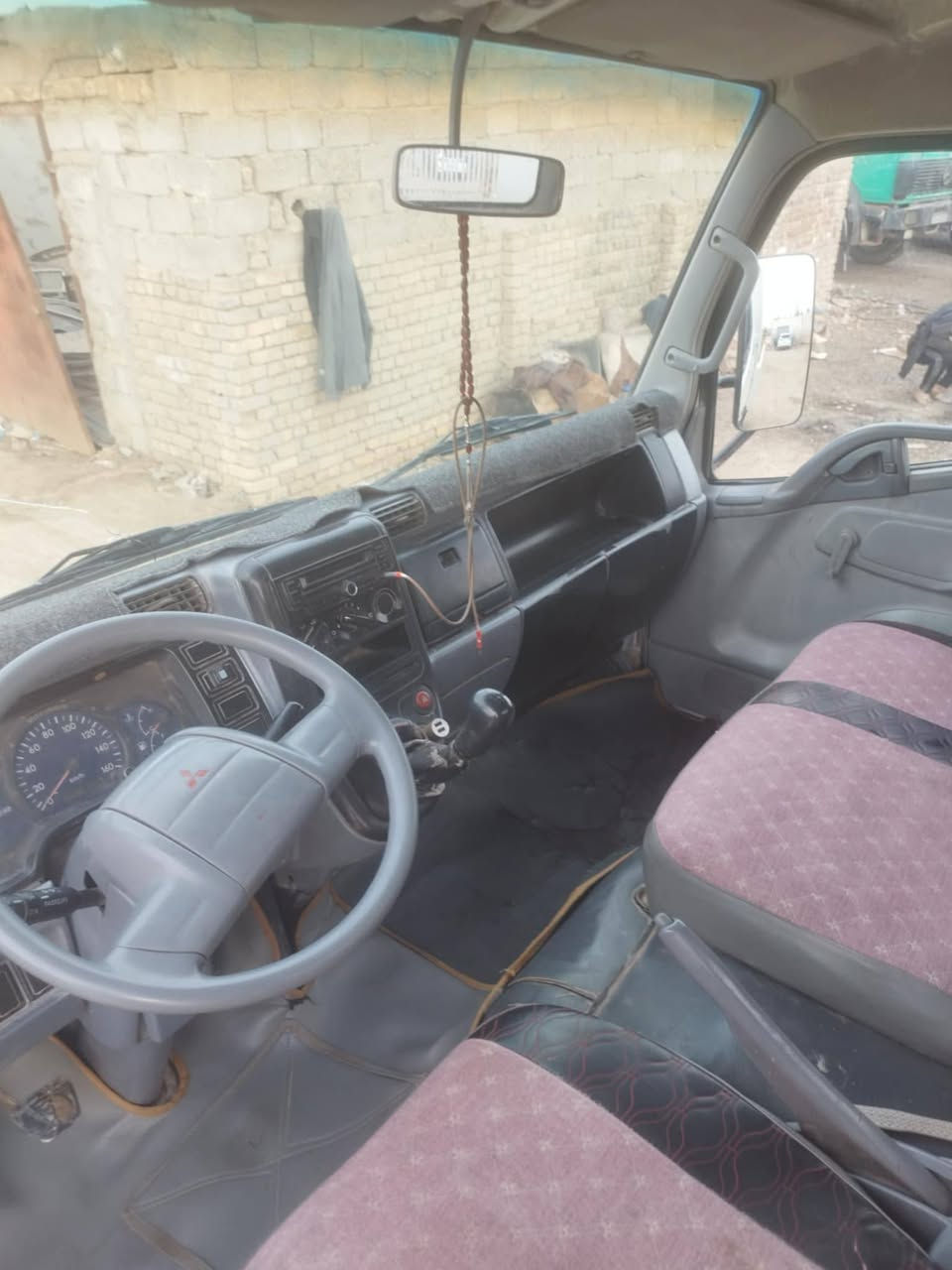 مكلف بل نشر 
كنتر ميسوبوشي قلاب
مكينه لاتنقيص ولاتبغير مكفول
تخم تاير برجستون
مديل2007
رقم مثنى الماني
مكان ذي قار قضاء الفجر 
***********
