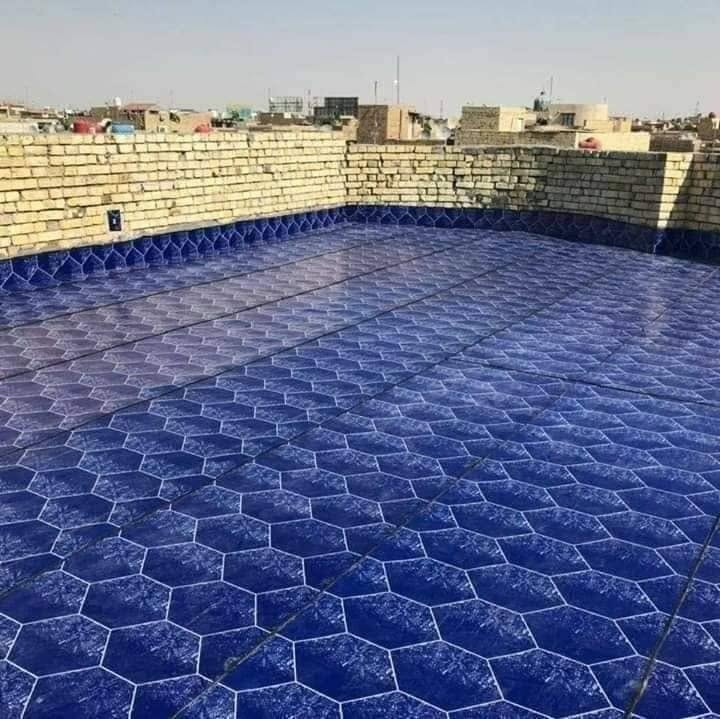 سعر المتر  كرستة وعمل (4000--5000--6000)د.ع وحسب نوعية المادة .. يشمل تنظيف السطح 
 ***********
 ***********
كادر ذو خبرة في عمل الايزوكام 
ضمان 15سنوات مع ورقه ضمان 
لدينا كادر في جميع محافظات العراق 
 الموصفات 
1 الايزوكام عاكس للحراره 80% 
2 مانع الرطوبه 
3 انتها العمل نفس اليوم 
4 يتحمل درجات الحراره العاليه يتكون الايزوكام من الياف وخيوط حريره والقير والطبقه الخارجيه السلفون حيث يعطي جماليه وقوه للسطح قياس السطح متر روله
