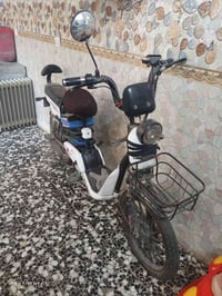 دراجه شحن بطارياتها نضافتها 80 بالميه  ‏‪07783460311‬‏ بلديات سعرها 17...