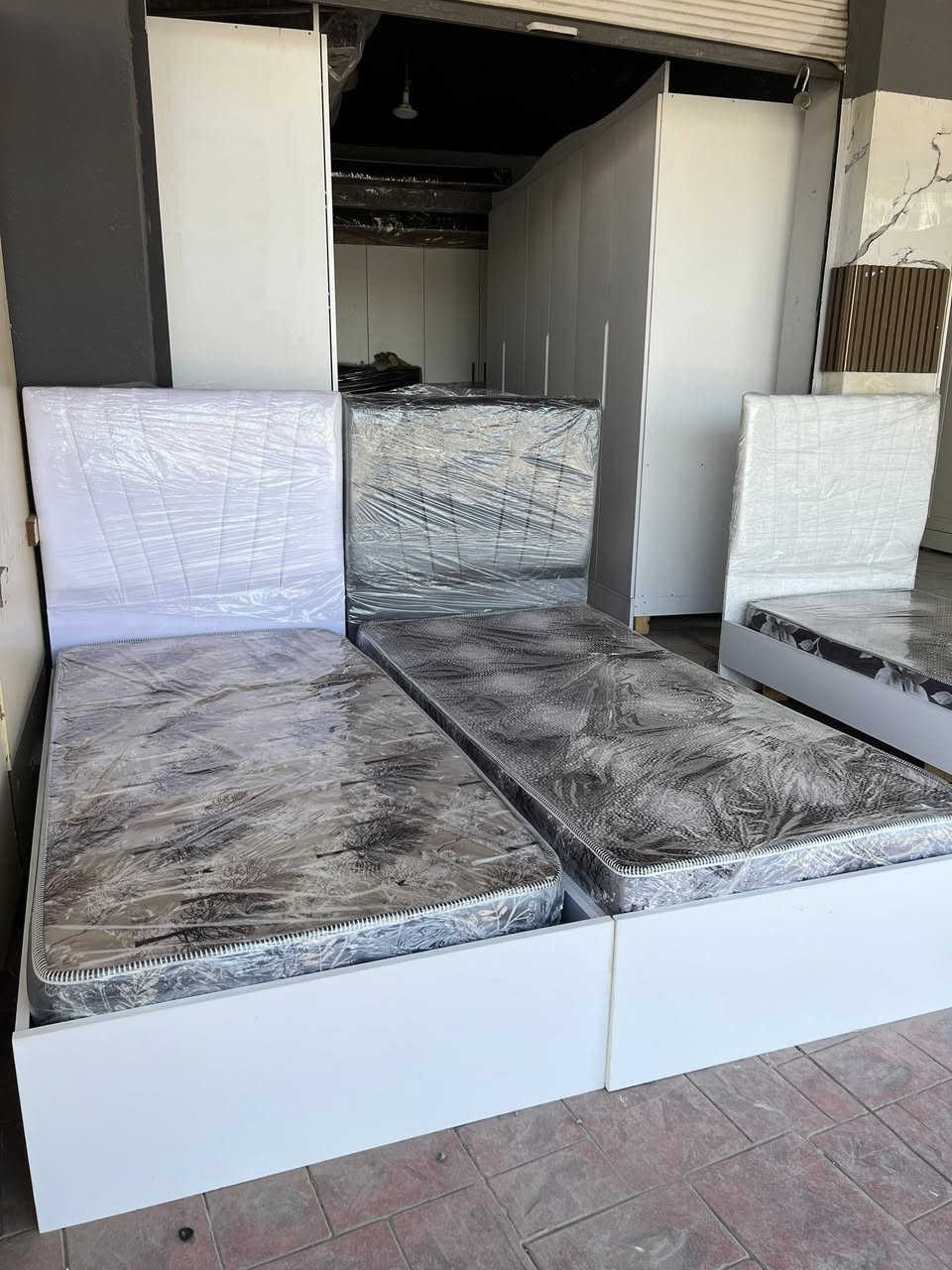 داشکاندن بە بۆنەی مانگی ڕەمەزانی پیرۆزەوە
سیسەمی یەک نەفەری بە دۆشەکەوە نرخمان کرد بە ١٠٠ هازار دینار 
دوو نەفەری بەبێ دۆشەک ١٥٠ هەزار دینارە
بە زەمانی ٦ ساڵ
***********
