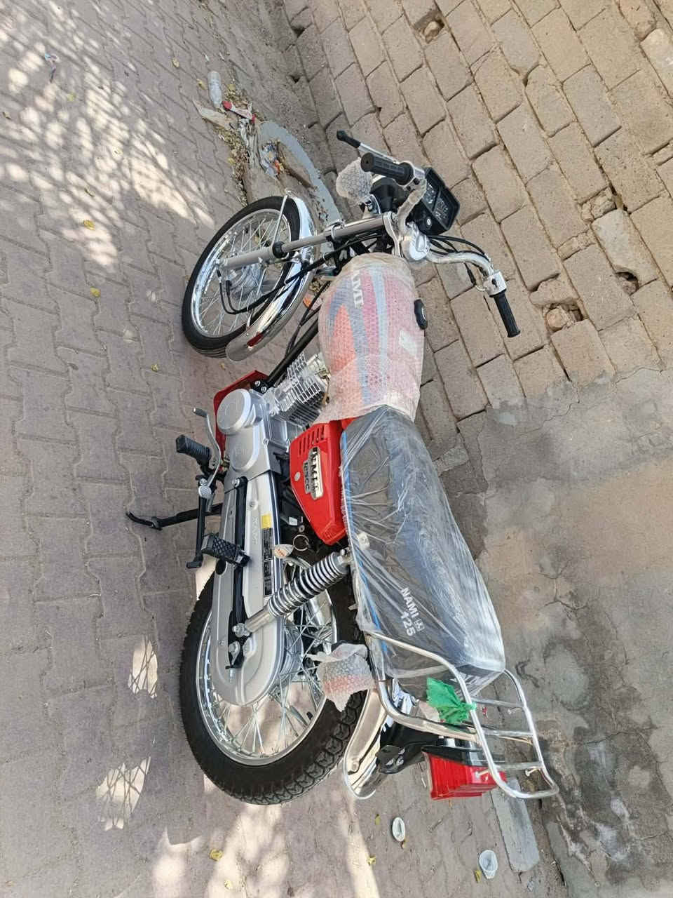 سلام عليكم نامه شلامجه موديل 2026 بعده زيرو ما مسحوكه شراي بخدمته هاذ رقم وتدلل *********** المو شراي لا يتعبني
