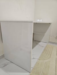 ميز مكتبي • ١٤٠×٦٥×٧٥ • مفصول