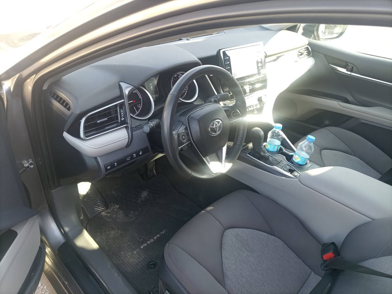 سلام عليكم كامري 2024 هايبرد بصمه بونيد تبديل سياره ماشيه 18الف سعر 195وبيه مجال منفيس عنوان كركوك دوميز ***********
