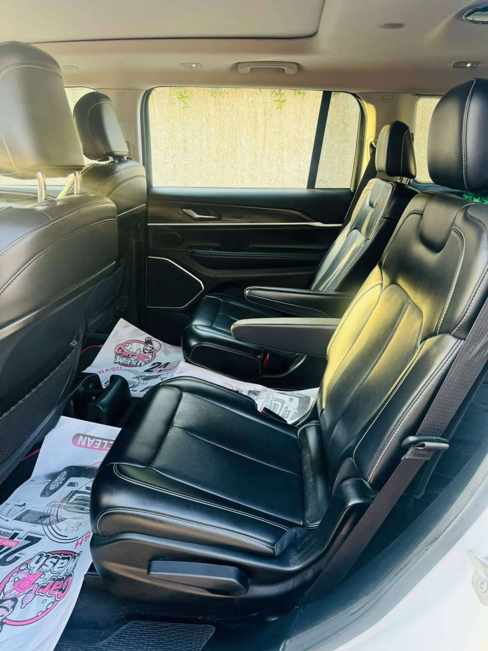 السلام عليكم للبيع جيب لمتد وارد امريكي موديل 2021 رقم اربيل سنويه تنتهي 2028 صور حادث مرفق داخل الصور بدون ايرباك 
المواصفات
7 راكب
فتحه سلايت
شاشه كبيره
كشنات جلد 
كراسي كهرباء +خزن+تتدفئه
ستيرن تتدفئه
صندوك كهرباء
كامره داخليه دواره
حساس امامي خلفي
رادار امامي خلفي
تحديد مسار
تبريد منفصل 3 قطع
اشاير بالمري
نقطه عمياء
وبعد بيها مواصفات
مكان السياره بغداد شارع فلسطين
السعر المطلوب 290$ وبيها مجال ان شاء الله
للأستفسار ***********
