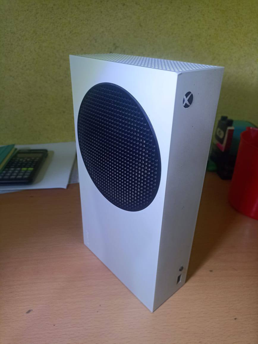 بسم الله الرحمن الرحيم
اكس بوكس سيريس اس استعمال سمه  جهاز مفش ولا ختش تبارك الرحمن الجهاز
معاه باكو وكامل ملحقاته
يوجد فيه حساب فورت نايت
ويوجد فيه لعبه رديت

السعر 2100د

المكان بنغازي بوهديمه 
للاستفسار 0943182076


**إذا كنت صاحب هذا الإعلان وتريد حذفه لأي سبب، رجاءا أرسل رسالة إلى الدعم الفني**