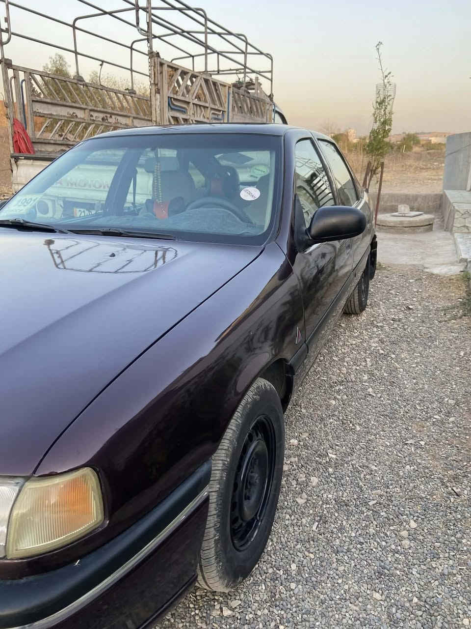 سلام عليكم اوبل فكتره
موديل 1991 محرك 18 السياره 

مال جناي بدون ضربه السياره جاهزه 

من كل النواحي السعر 42 او بي مجال بسيط

مكان السياره سليمانية 

***********
