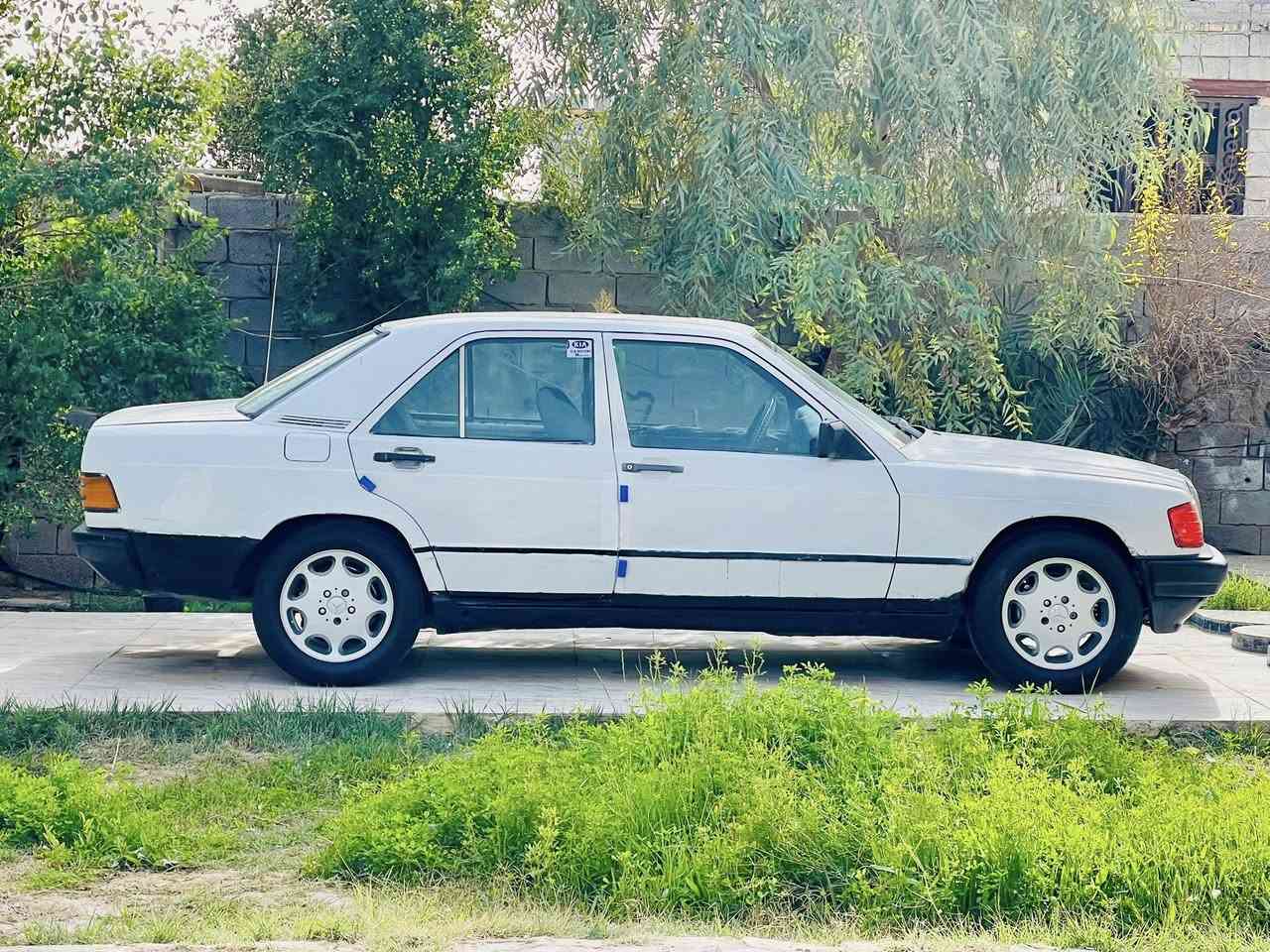 يالله *********** مارسدس 92 ذي قار بسمي مشروع وطني مكينه وكير ونجي مكفوله حداده تايرات كهربائيات مكفوله كص وضربه ونقل جثه وعيب شرعي فقط صبغ حزام سعر 32 مكاني ذي قار
