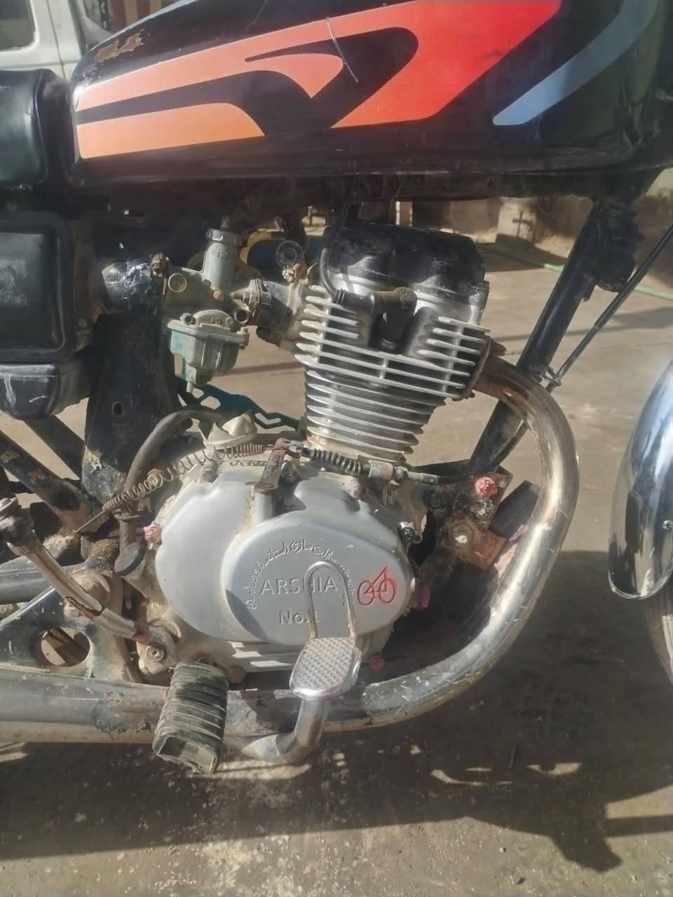 دراجه للبيع ارشه 2018 سعر ٢٢٥ رقم ***********
