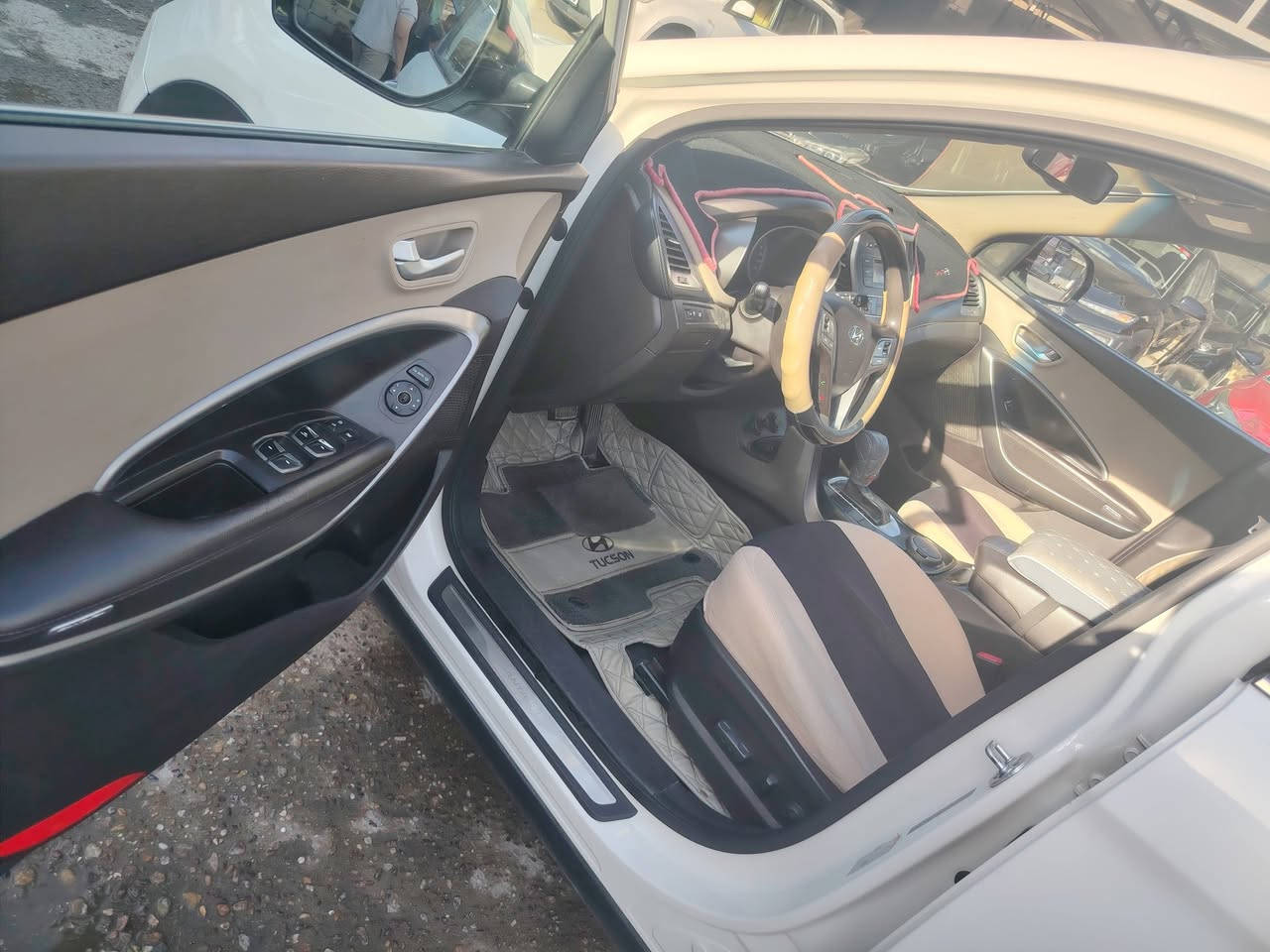 سنتافيا 2017 خليجي 6 سلندر 7 راكب بغداد بيها ربع باب الستيشن صبغ ماشية 106 الف كيلو سنوية وارقام اصدار جديد ب192 وبيها مجال ومكاني بغداد الكرخ ***********
