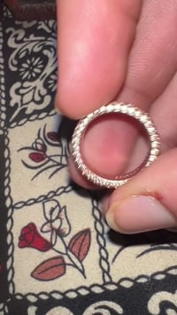 للبيع خاتم نسائي ماركت بندوره مطلي ذهب وردي 07728740066