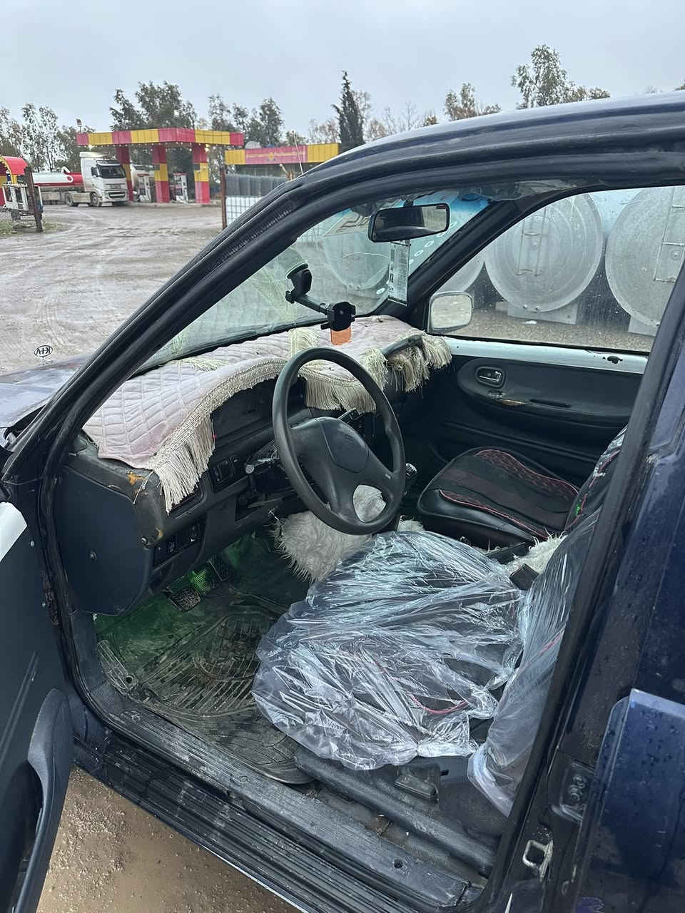 بۆ فرۆشتن سعر ١٧گڵا کیا 1996
ئارم کۆن سلێمانی لەگەڵە بەشەرت ئەوەلیات مەکینە ٤پستۆن
 ٨و کابریتە گێرو مەکینەو ئەکسلی بەشەرت زۆر توندو تۆڵو نەرمو مەزبوتە پاوەرە گەرمی ئیش ئەکا تاقم پێشی بێ عەیبە 
کارەبای مەزبوتە 
ناونیشان چەمچەماڵ  
ژم ***********
***********
ئەدمین ❤️🌹
