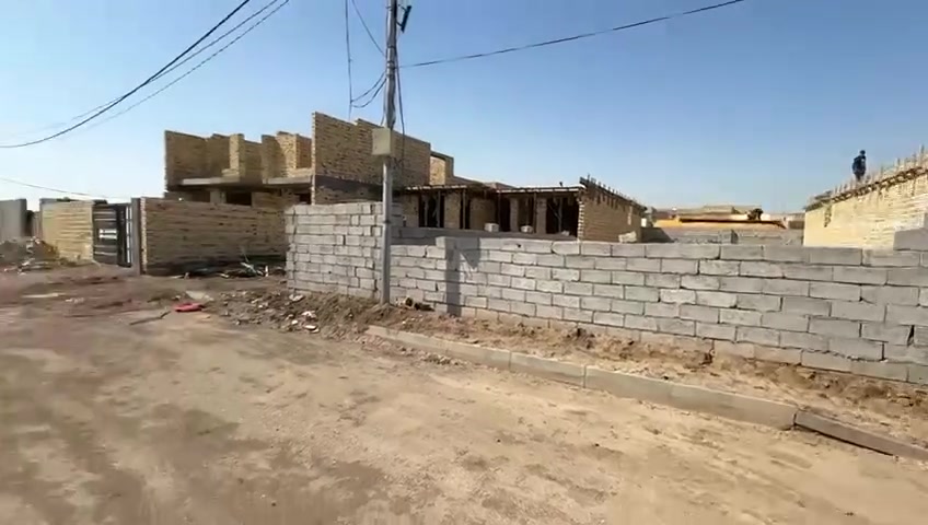 عرصات الحاج حيدر حجي هندي الخصيمه
عرصه مساحه 300 م 
الواجها 10 ..موقع مميز 
منطقه كلها تبليط 
ارضية العرصه كلها رفت (صب) 
مرقمه رقم بلديه جاهزه للتطويب 
طابو زراعي سند 25 
***********
