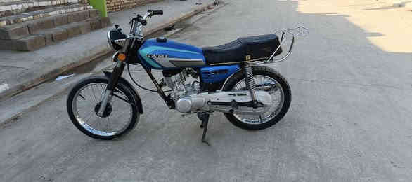 للبيع مديل 21 دراجة نضيفة اوراق اصولي مكاني واسط نعمانية 
سعرها 650 وبيه مجال الشراي 
***********
