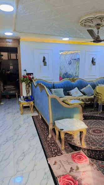 دار سكني للرهنية 
مساحة 85متر، بناء حديث طابقين . ملك صرف
غرفتين نوم ،أستقبال كبير ، مطبخ كبير  
صحيات عدد3 .كراج كبير .حديقة صغيرة . بلكونة
في الكاظمية حي الحسين، للاتصال على ***********
