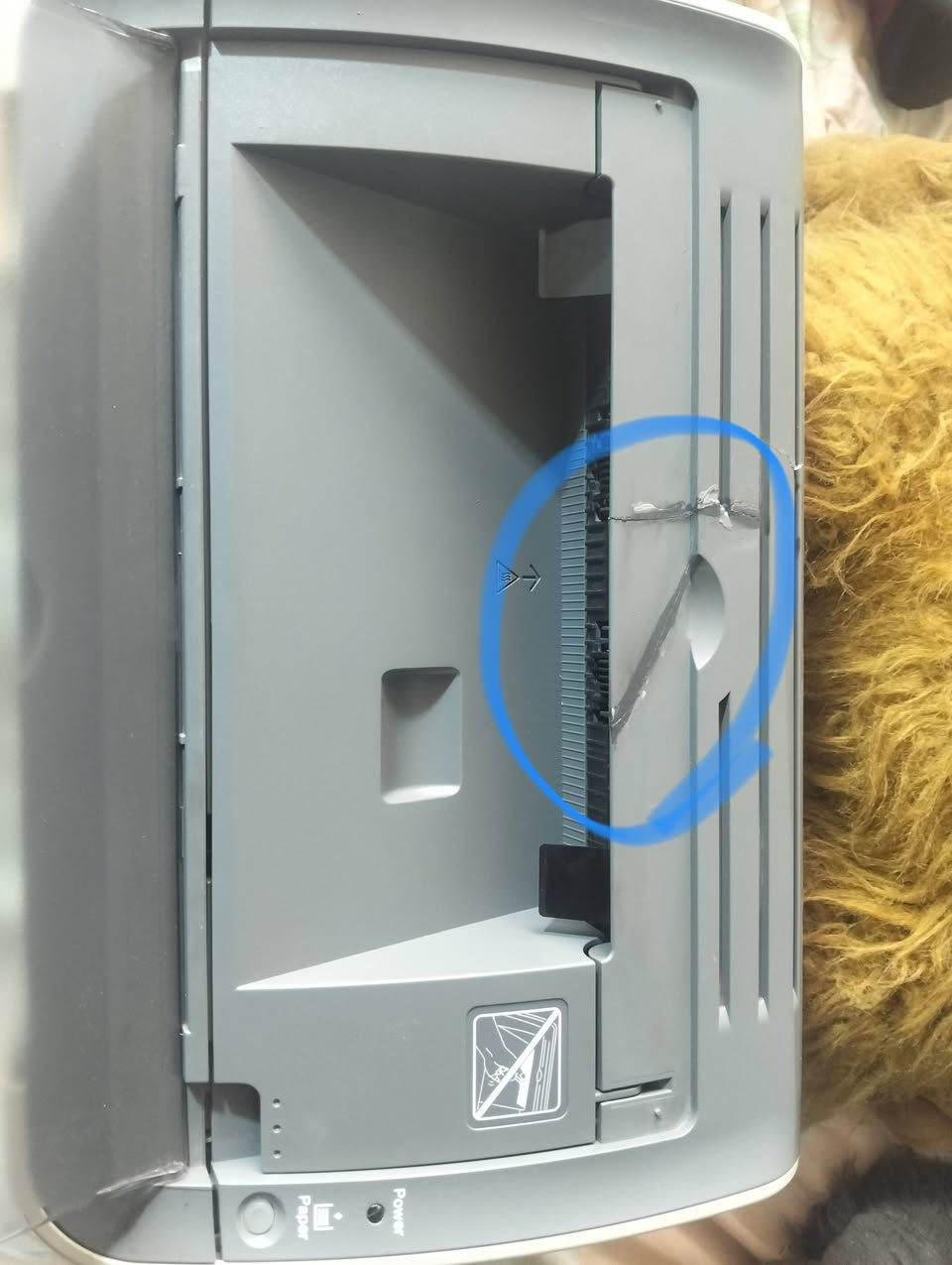 للبيع
طابعة كانون 3000
ليزرية نظيفة جدا
كاترج جديد وغير مستخدم
كيبل حاسبة
كيبل تشغيل
ملاحظة (بيه فطر بسيط جدا لايوثر على عمل الطابعة )

شاهد الفديو بعمل الطابعة

بغداد
***********
