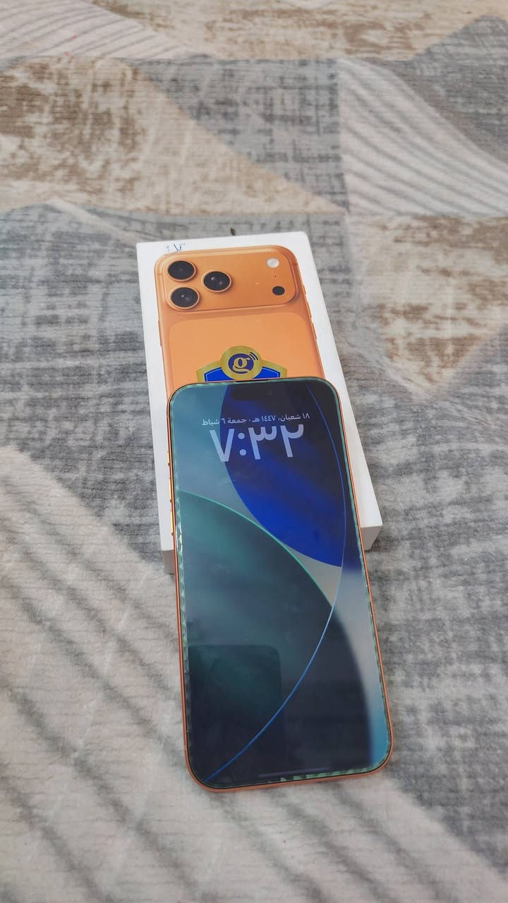 ايفون 17 برو ماكس تك شريحه 256 نسخه za/a صاله شهرين مشحون 54 مره ***********  ب1900
