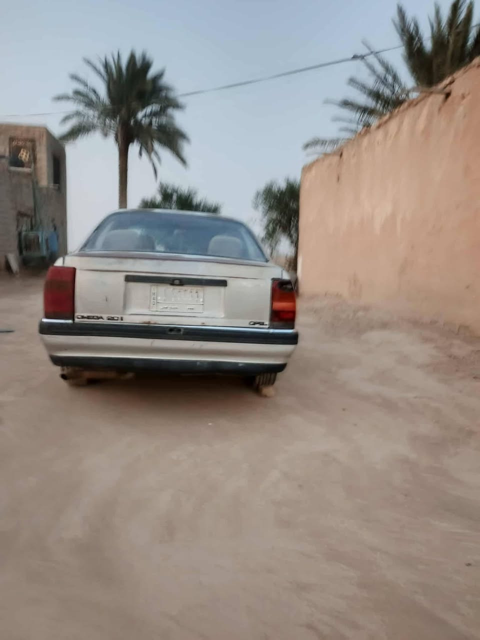 اسلام عليكم اوبل اوميكه للبيع موديل ٩٢ سنويه لل٢٨ مكينه وكير خير من الله حداديه زينه تخم تاير جديد كهربائيات شغاله رقم النجف مداور ثاني يوم العنوان الديوانية رقم الهاتف *********** متواجد عله الفيس سعر ٢٥ وبيه مجال قليل
