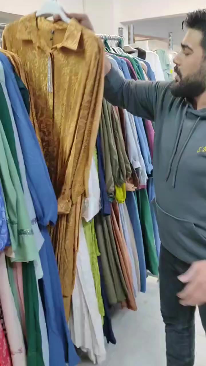 ✨️شروة فساتين نسائي 
✨️ العدد 150قطعه سيريات نظامية ومكسر 
✨️ السعر 7 💲 دولار 🌟للحجز والاستفسار على الوتس👇
https://wa.me/+905377654036
✨️ شروات نسائية عتلجرام 
 https://t.me/+XS39drRC2kc3MWVk
شروات نسائي على كروب وتس اب👇👇
https://chat.whatsapp.com/Dc1aa6DXSMt5p0D5IXjeJb


**إذا كنت صاحب هذا الإعلان وتريد حذفه لأي سبب، رجاءا أرسل رسالة إلى الدعم الفني**