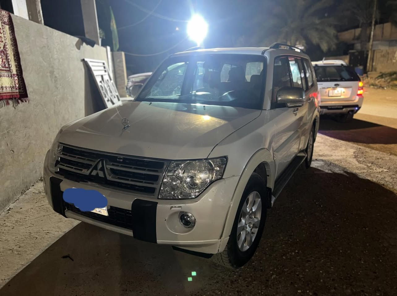 السلام عليكم باجيرو حبتور موديل 2010 للبيع السعر١٣٥ وبيه مجال مكاني صلاح الدين الدجيل ***********
السياره بسمي خابر وتدلل رقم بغداد

