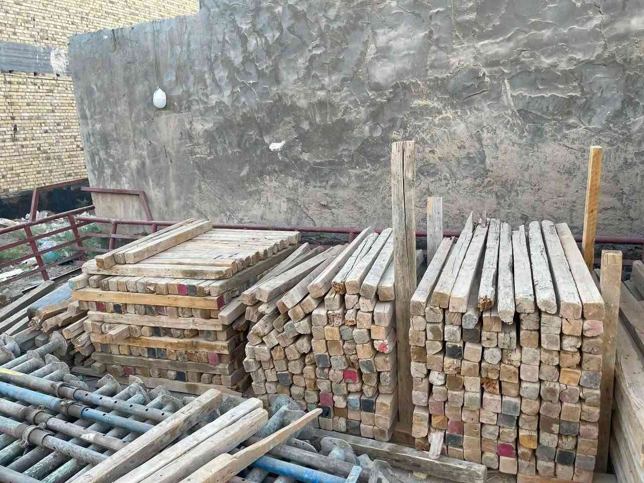 سير تلاثة متر 3*3تارس +مقاصير سير ولوح روسي تارس جميع القياسات العنوان بابل ***********
