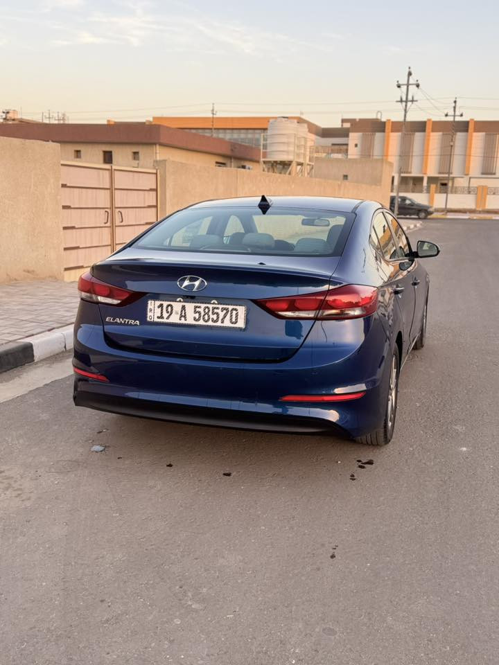 االنتره وارد امريكي 2000دوش 
مواصفات السياره 
تحكم ستيرن 
شاشه كار بلي 
كامره دواره 
حساسات خلفيه
السياره صبغه بنيد وملوان جاملغ الامامي نصه فقط
عليه تخم تاير جديد تبريد ثلج تدفه شغلاه حداديه جديده كير مكينه خير من الله اي نقص مابيه رقم السياره كربلاء انكليزي 
مكان السياره#كربلاء 
سعر السياره #122
للاستفسار ***********
