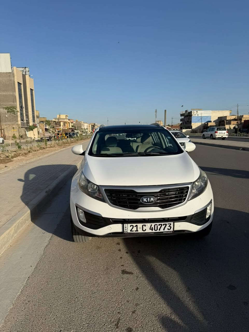 سبورتج 2012 خليجي  ماشيه فوك 200km 

المواصفات 
بانوراما 
مرايه تعتيم 
كامره دواره بالمرايه 
فول تحكم ستيرن 
ويل كب كروب حجم 18 

السونار مرفق مع الصور 
بيها كازكيت مبدل فقط بسبب الكوع 
السعر 130 وبي مجال بسيط حك الجية 

رقم سليمانيه الجديد 

للاستفسار اتصال او واتساب ***********📞
