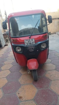 تكتك موديل 21  السعر  7ملاين و 500الف مكان مدينه الصدر الورفلي 0775946...