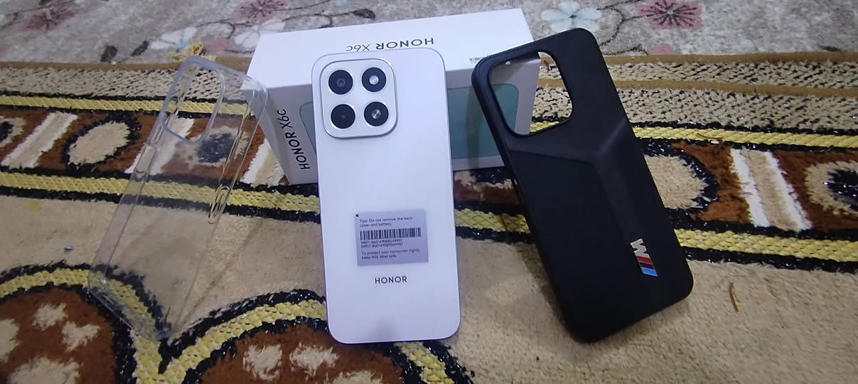 سلام عليكم شباب جهاز جديد ما مستخدم ذاكره ٢٥٦ خهاز نضيف السعر خاص ورقم (***********، ***********)
