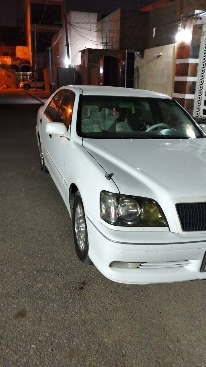 سلام عليكم ملكه للبيع او مراوس حسب القناعه كريستال أصل دكمتين ديفور زغير بيه كص قماره سياره نضيفه حداديه جديده تايرات جديده مكان السياره نجف سعر عل خاص او اتصال ***********
