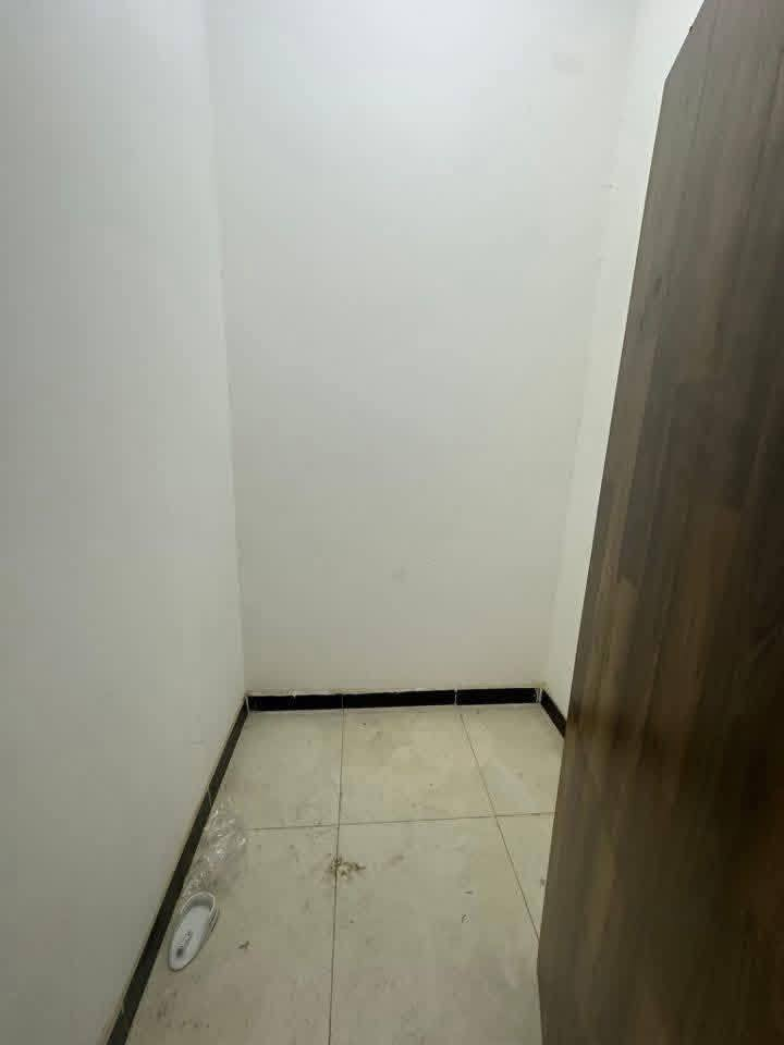 تحيه حب واحترام للادمن وافق السلام عليكم ورمضان كريم عل جميع صبغ داخل المتر 3000جبس المتر 20كرسته وعمل بلضافه الئ الحديد بيبان وشبابيك والواجهيات بنسب السعار تواصل خاص او رقم ***********
