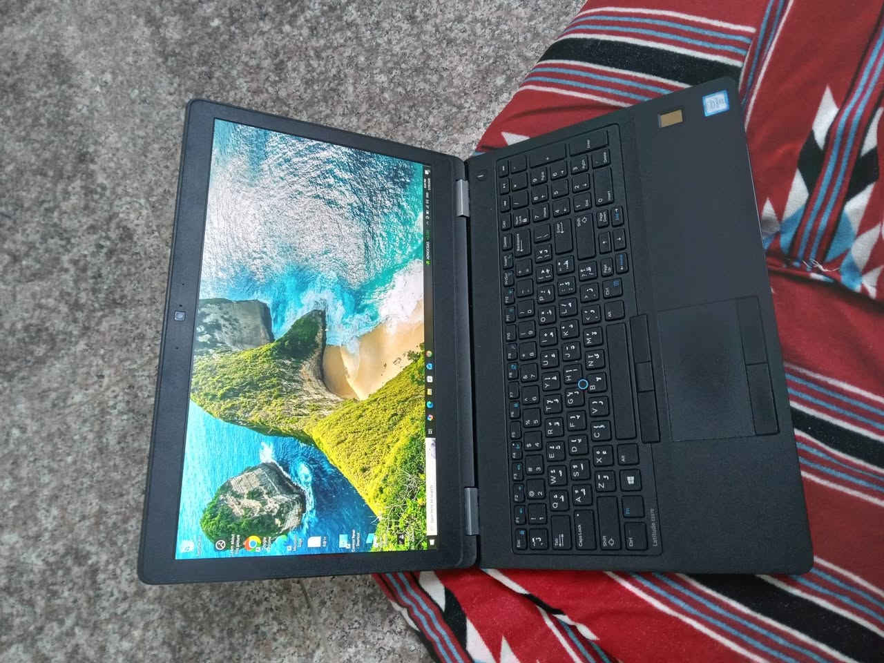لابتوب للبيع
ديل E5570
كوراي 7
جيل 6 HQ
رام 8
هارد ssd 256
حجم. 15.6
دقه 1920X1080
كارت متصل 4
كارت منفصل amd R7M370 حجم 2 كيكا
ملحقاته شاحن 
السعر 200 الف
عنواني بغداد الكرخ البياع


**إذا كنت صاحب هذا الإعلان وتريد حذفه لأي سبب، رجاءا أرسل رسالة إلى الدعم الفني**