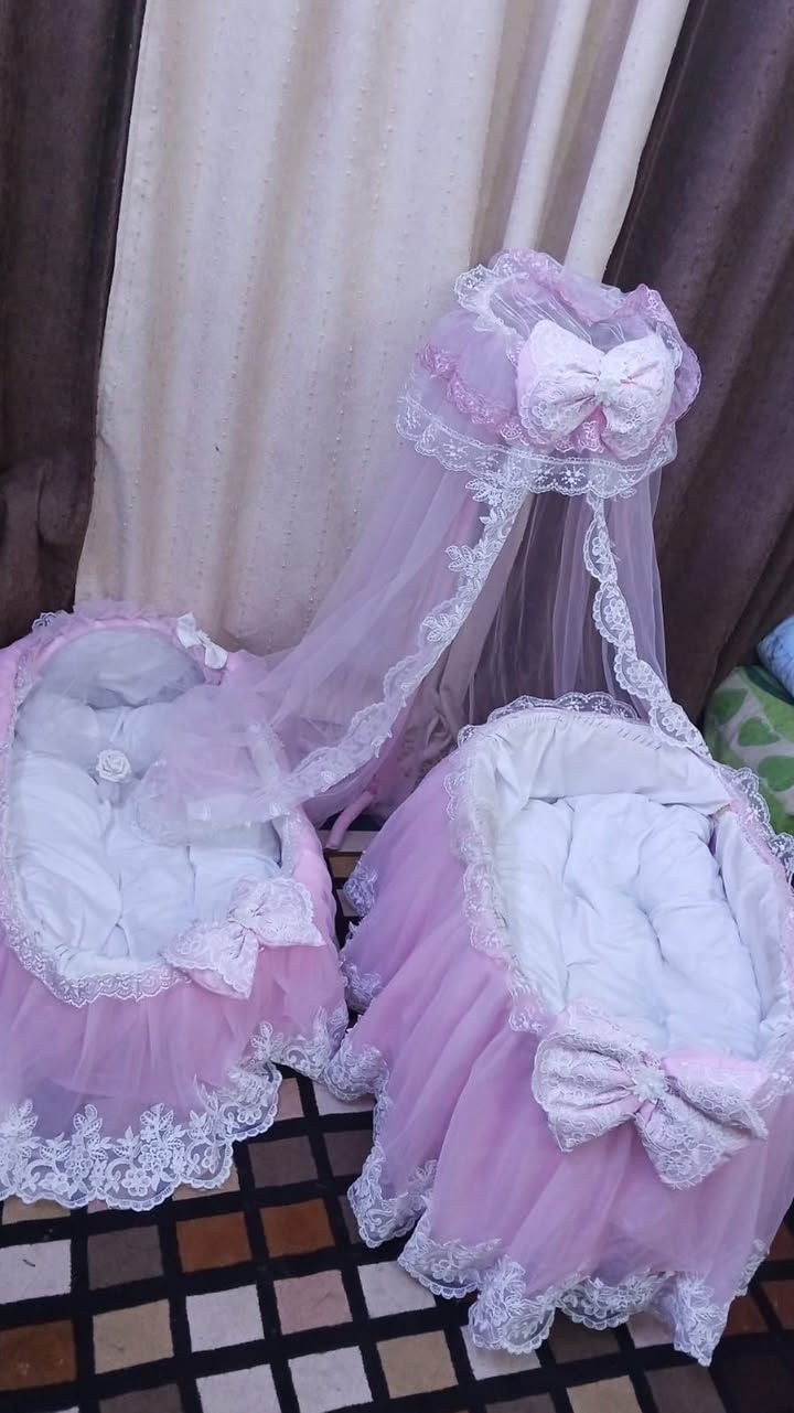 السلام عليكم
سرير اطفال للبيع سعر 50
مع كركوت اثنينهم ب30


**إذا كنت صاحب هذا الإعلان وتريد حذفه لأي سبب، رجاءا أرسل رسالة إلى الدعم الفني**