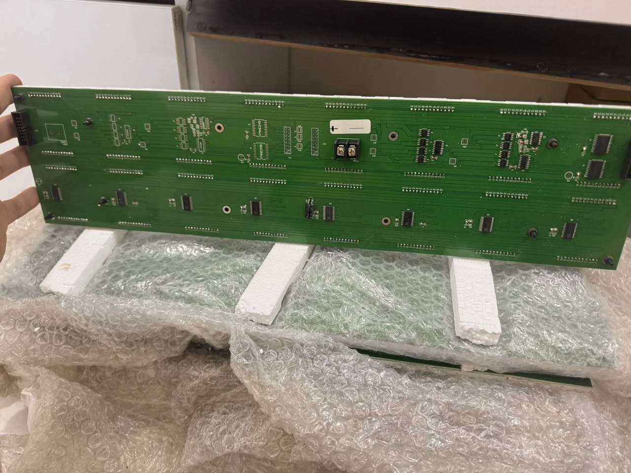 شاشات ماتركس
درايفرات
بور سبلاي ٥ فولت
***********
