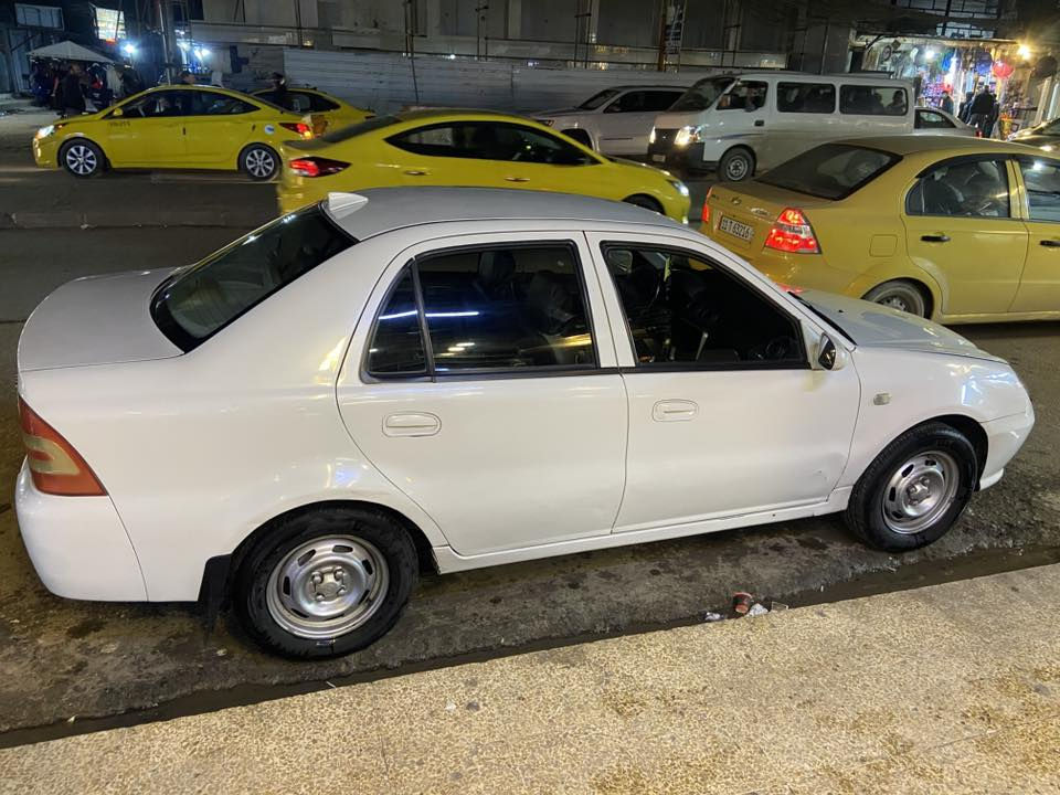 سيكي 2013 كصه جديده رقم نينوى السياره ب اسمي كاربون بانزين محرك كير شرط محرك كورلا بيها صبغ شبر بالبونيد وشبر بالصندوك فقط بدون دواخل باتري جديد كهرباىيات كلها شغاله لايت زينون طخم تايرات جديد السعر 55 بيها مجال بسيط 
***********
