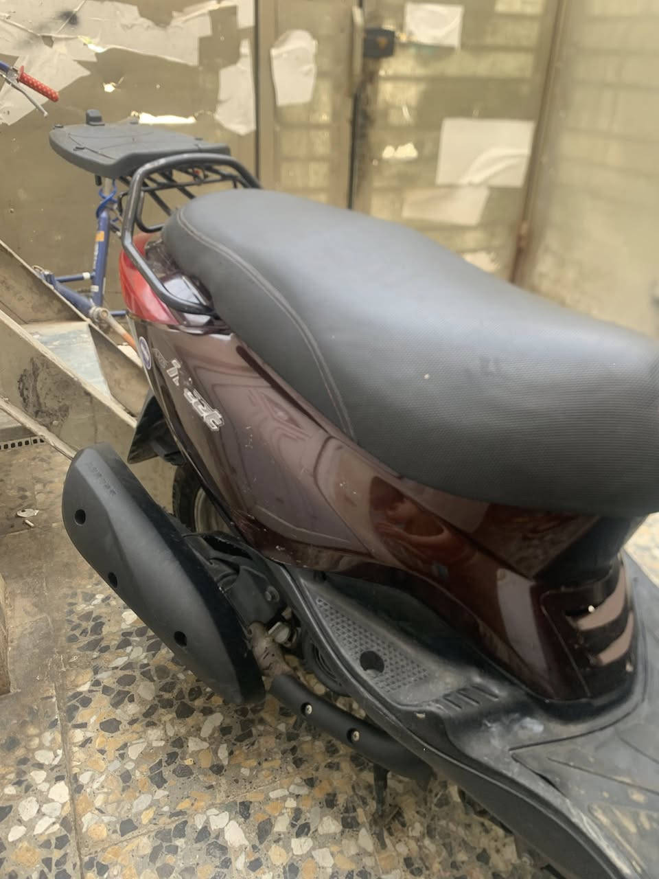 اكزز ياباني سرعه 140  استان كهربائي سكليتر خطين نوزل كله شغاله أي نقص مابيه بلاديه كله السعر ٦٠٠ مكاني بغداد المشتل ***********
