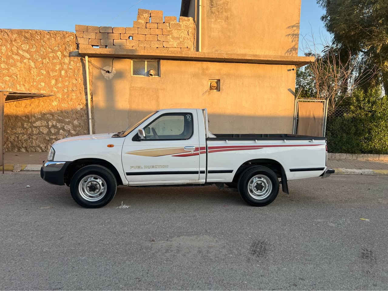 نيسان تك قمارة موديل ٢٠٠٨رقم سليمانية جديد طخم طاير جديد صدر جديد سعر٩٠$مجال رقم *********** كيفري, ديالى
