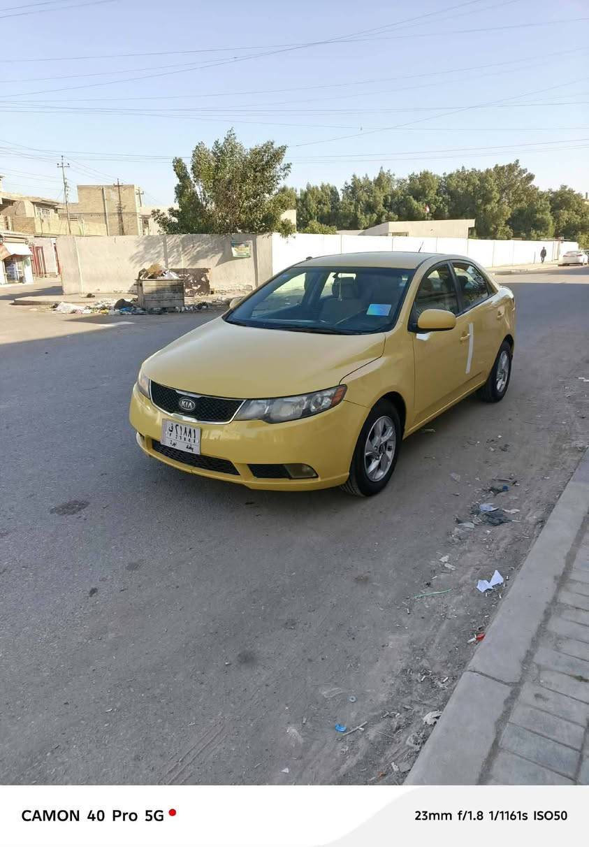 السلام عليكم
كيا فورتي موديل 2013  سياره نص فول وارد أمريكي حادثهه جاملغ  محرك 2000دوش المرغوب كير صدر  تبريد ثلج السياره تبريد ثلج تخم تاير جديد     ومكاني بغداد كير محرك مكفولات السياره جاهزه من كلشي  الشراي يتصل اني مكلف السعر86مجال بصيط مكان السياره بغداد الرصافة‏‪‏‪***********
