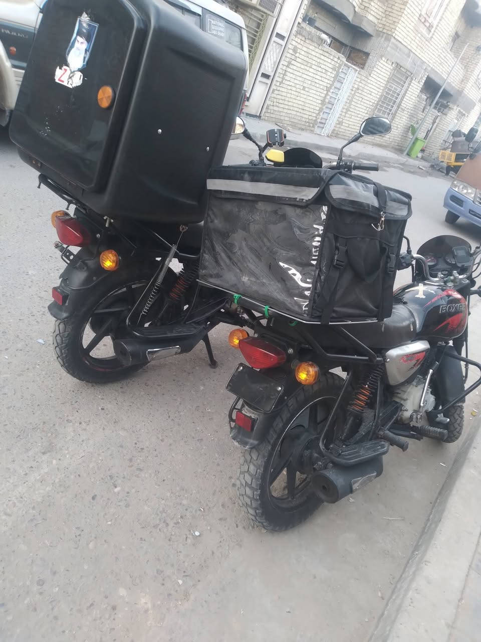 السلام عليكم بوكسرات 2 للبيع سنويات مكاني بغداد للاستفسار اتصال ***********
