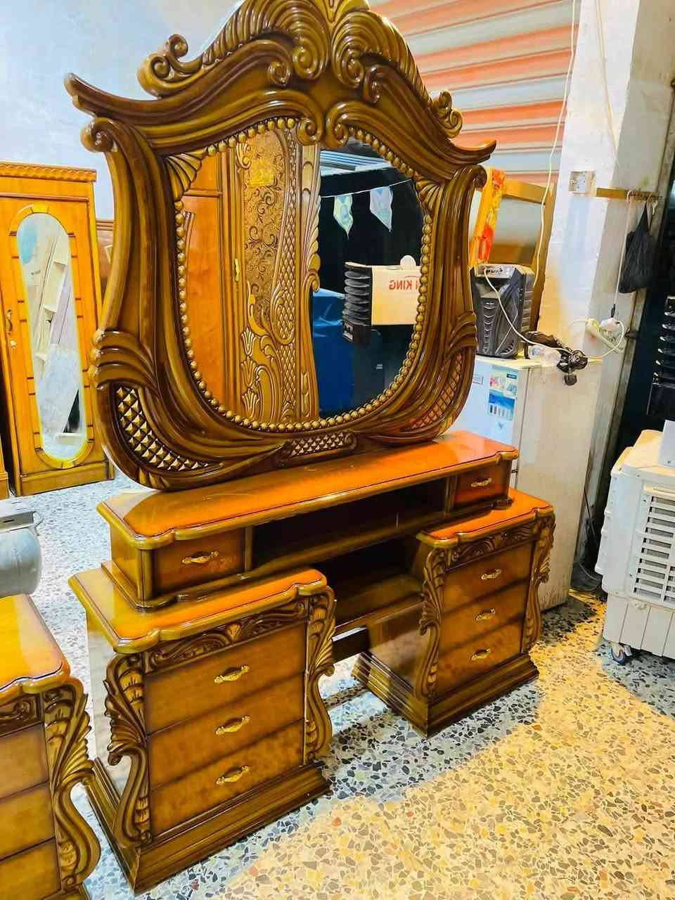 السلام عليكم 
غرفه صاج عࢪاقي مستخدام 
غرفه6/ابواب 📌
السعر 750
نضافه 80/💯 
معا نقل فقط داخل بغداد 
يوجد خدمة توصيل لجميع 
واتساب 
***********
