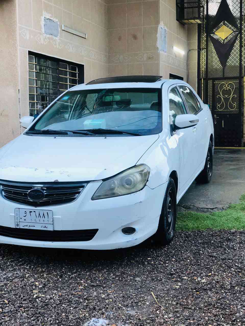 السلام عليكم
BYD g3 
بغداد فول مواصفات كير ومكنيه جديد  سياره نظيفه 
ومواصفات البي وأيدي معروفه 
للاستفسار ***********
السعر 55 وبيها مجال
