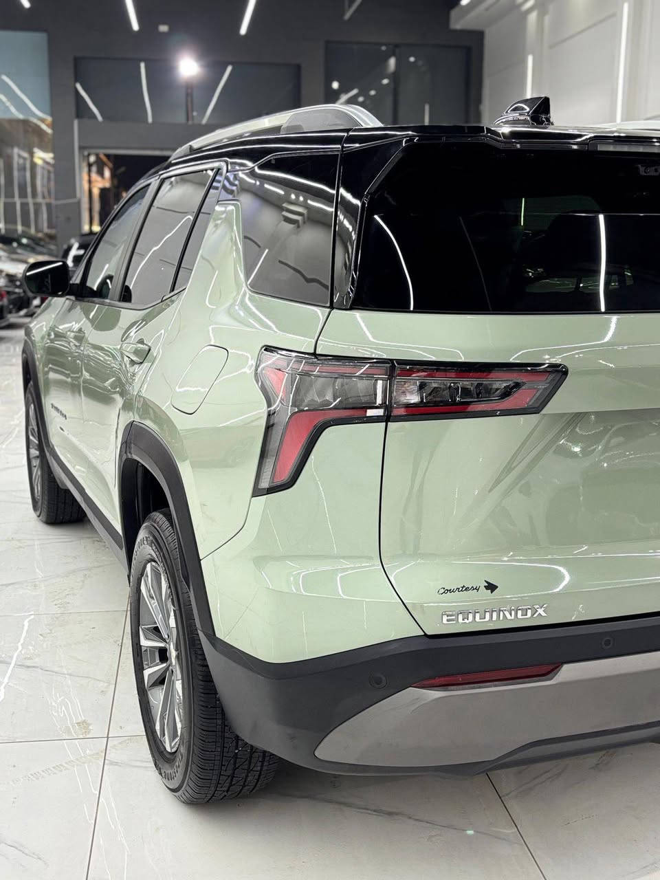 CHEVROLET: درووستكراوى                مۆديل :EQUINOX-Limited 
‎2025 : سال
V4 :  بزوينەر
                                دۆخ : امريكى 
                       لێدراو : 2 پارچه سبوغ 
‎ 5.000 :ماوەى رۆشتوو                                   نرخ : 175$
‎ناونيشان: هەولێر
*********** أربيل, العراق
