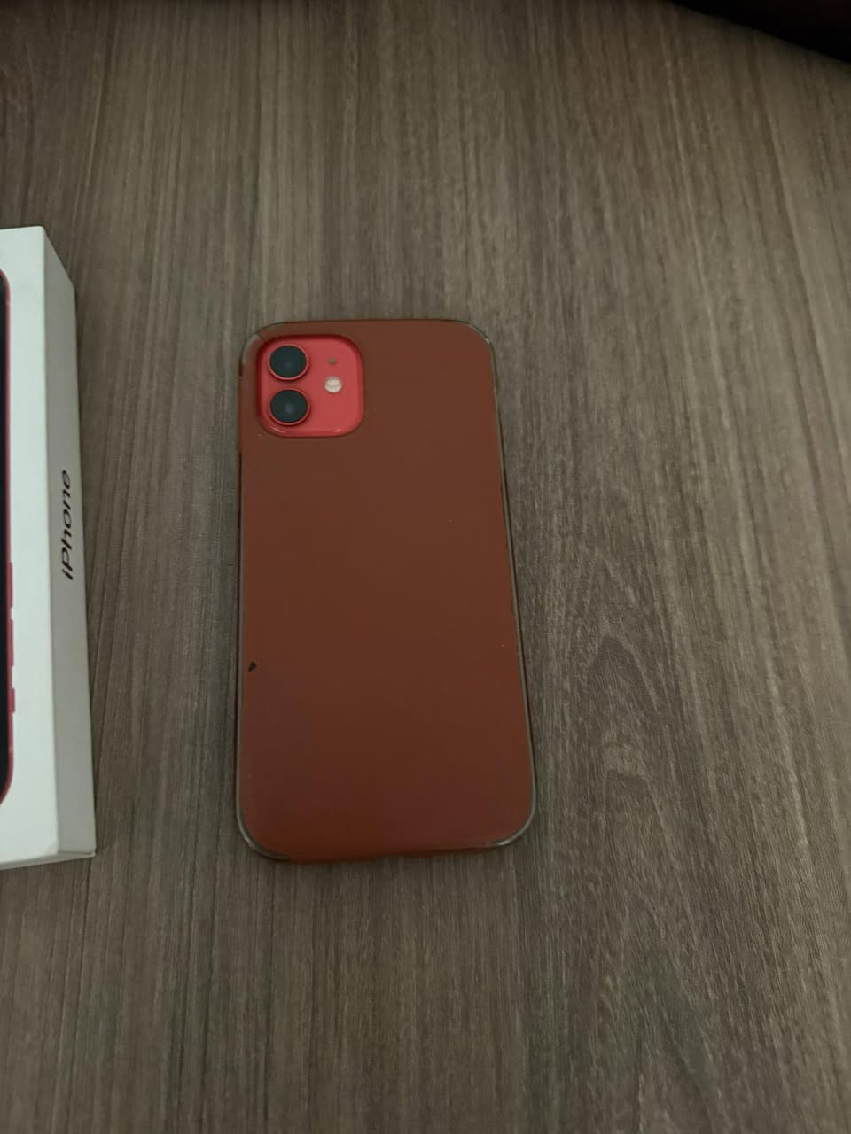 ايفون 12
64GB
نظيف  ما مفتوح و لا داخل تصليح


**إذا كنت صاحب هذا الإعلان وتريد حذفه لأي سبب، رجاءا أرسل رسالة إلى الدعم الفني**